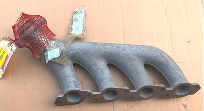 Picture of Mercedes 190D exhaust manifold 6011420301 SOLD