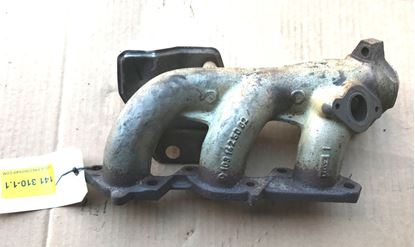 Picture of Mercedes M103 exhaust manifold 1031403314